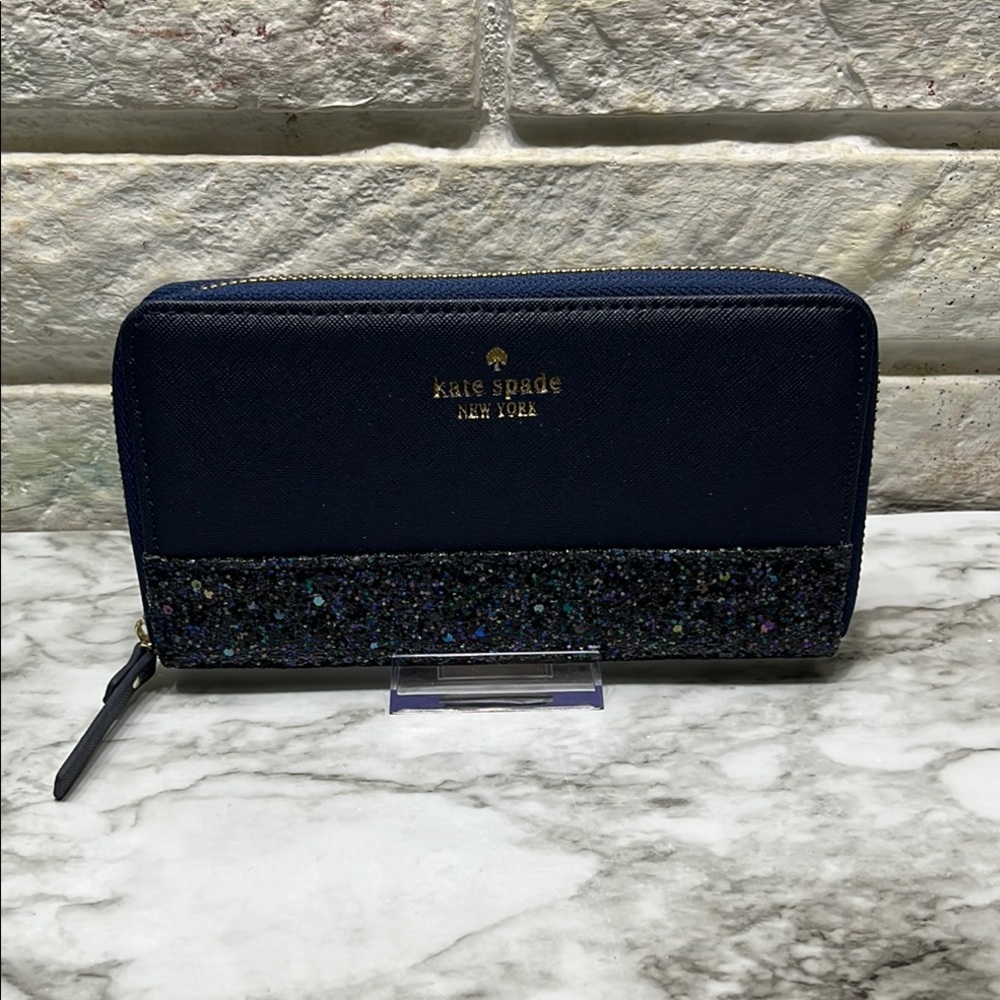 Kate Spade Wallet Greta Court NEDA  Glitter Wallet NWOT